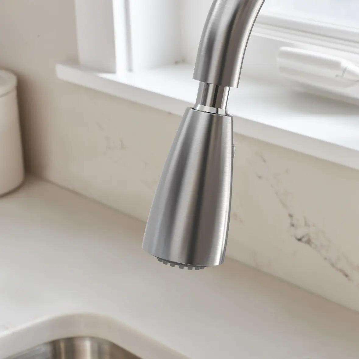 Robinet de cuisine Colony® PRO à monocommande et jet double, 5,7 L/min (1,5 gpm) // INOX // 153323_B-7077300.075_0_CDNwebp_c6cdac6b-252d-4c62-b917-87d346cd576f.webp