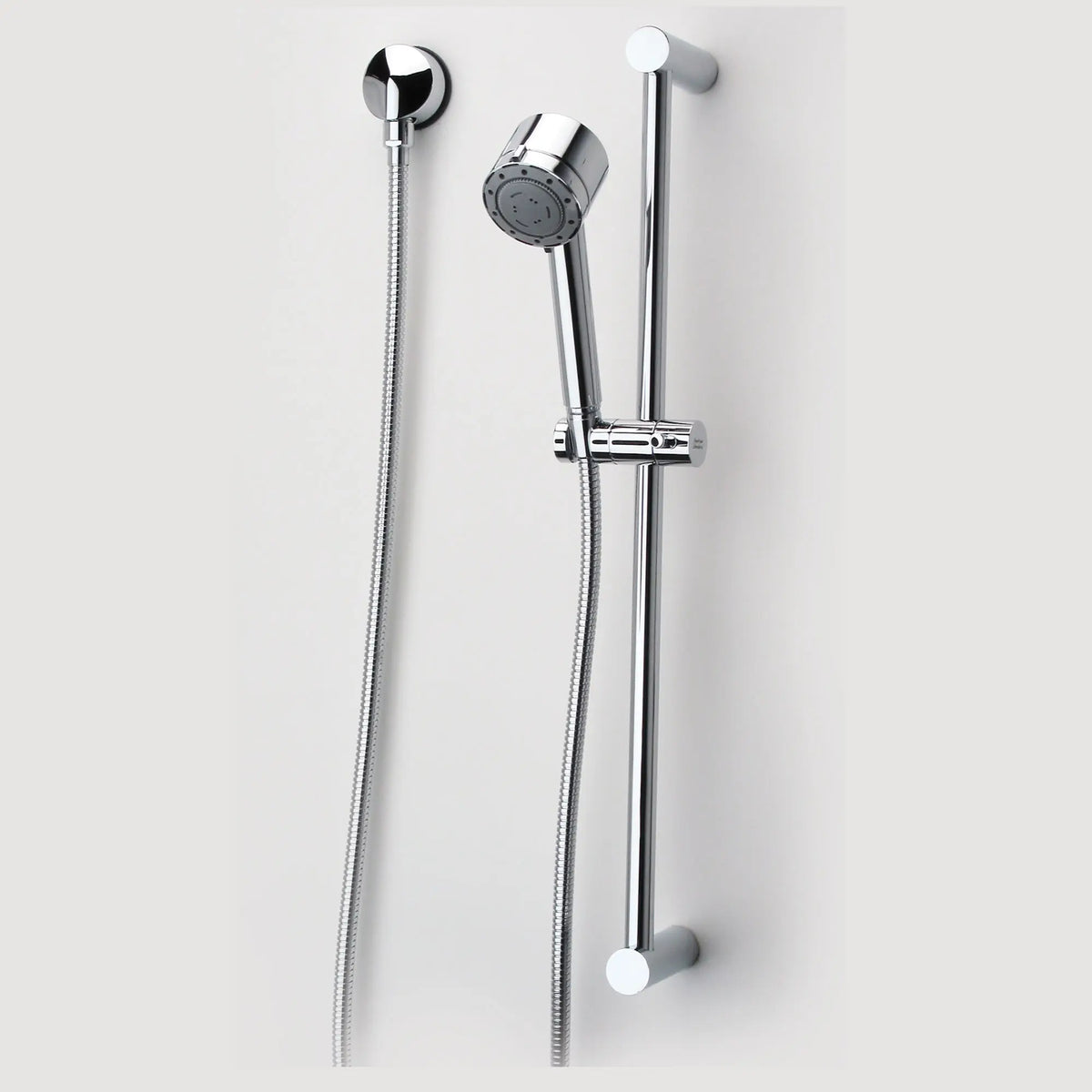 Douchette Serin® avec barre coulissante, 2,5 gpm/9,5 L/min, à 3 fonctions // CHROME POLI // 166757_P-2064724002_02_0_CDNwebp_7b9173c8-0bb1-4a02-ba36-b5519aa7bea9.webp