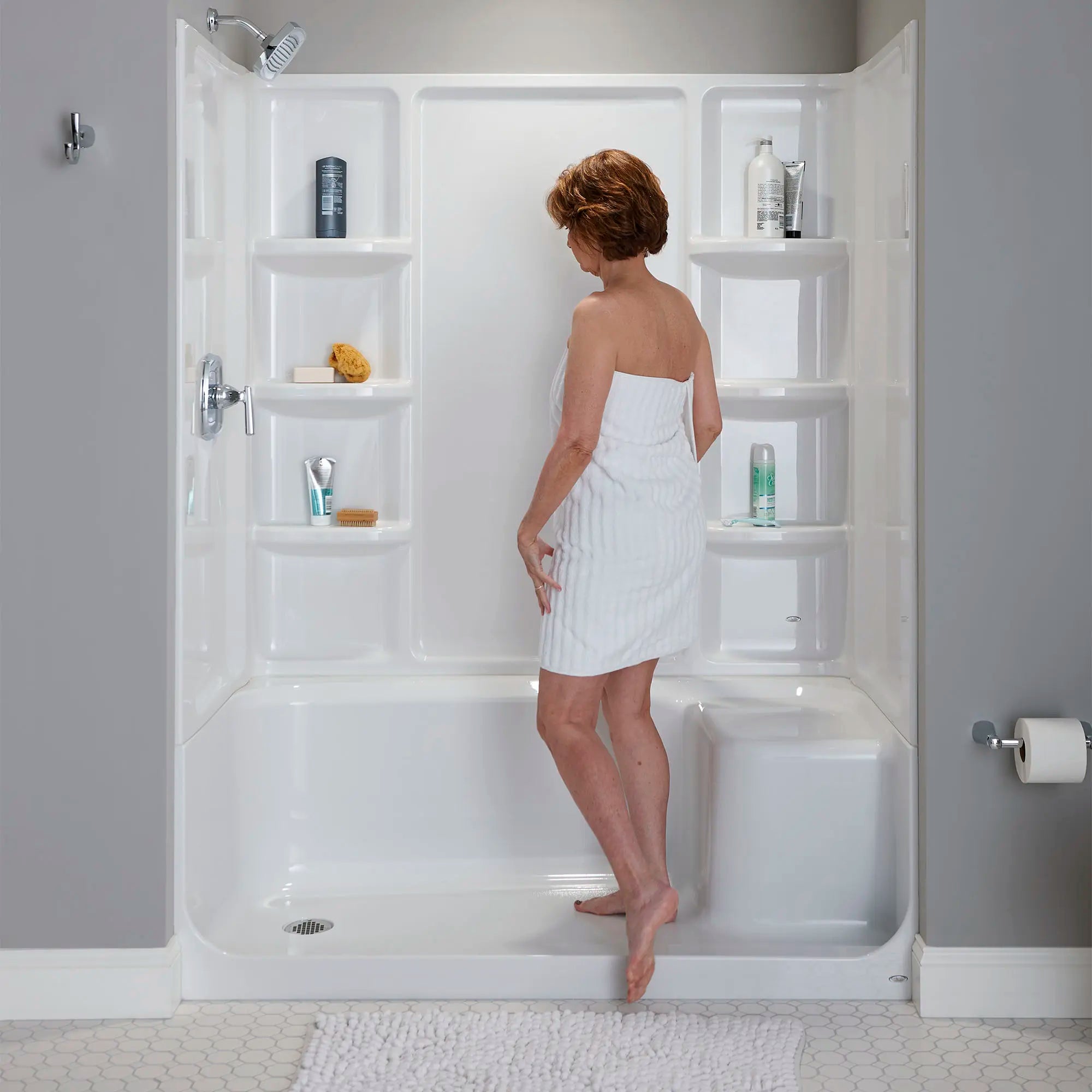 Base de douche assise Elevate - Sortie à gauche // ARCTIQUE // 167192_L_6030ST3L011_1_0_CDNwebp.webp