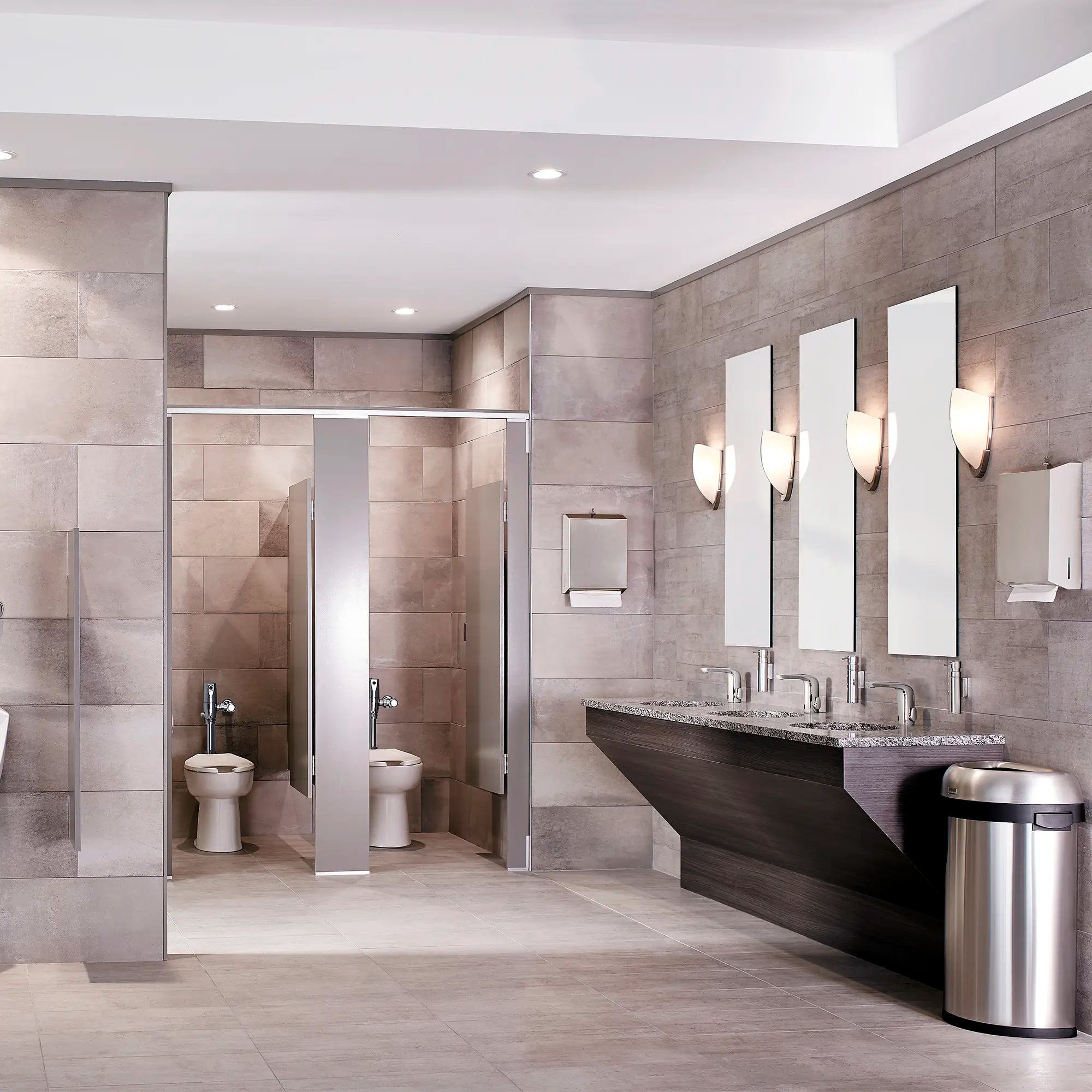 NextGen Selectronic® -  robinet sans contact, alimentation à pile avec butée de sécurité SmarTherm + ADM, 0,5 gpm/1,9 L/min // CHROME POLI // 167363_C-7755305002_02_0_CDNwebp_b7d6fc06-d12e-4406-8eba-4f9db4a98ff2.webp