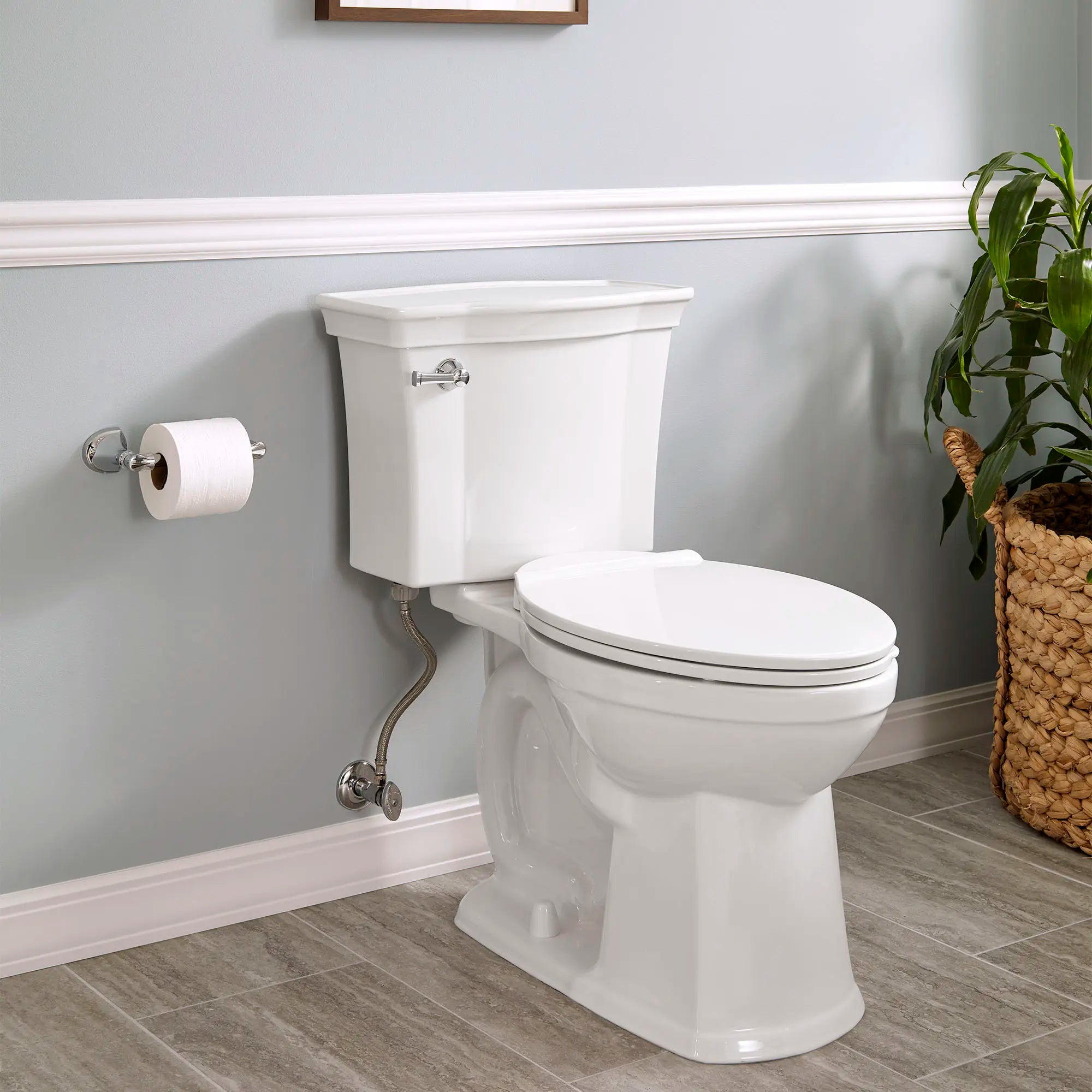 Toilette Estate® VorMax®, 2 pièces, 4,8 Lpc/1,28 gpc, à cuvette allongée à hauteur de chaise, sans siège // BLANC // 168101_207AA104020_1_0_CDNwebp.webp