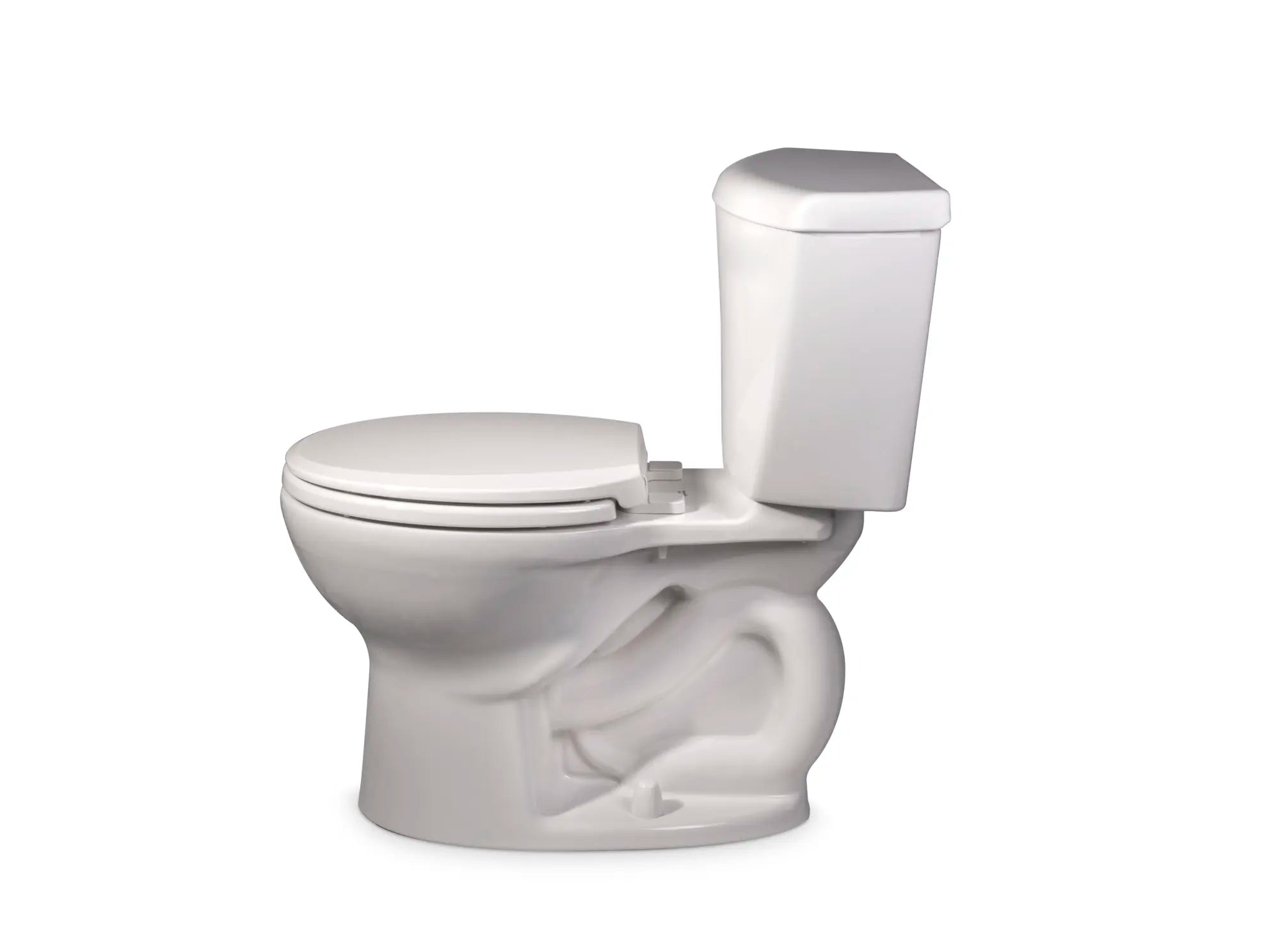 Toilette complète Ravenna® 3, 2 pièces, 1,6 gpc/6,0 lpc, à cuvette au devant rond à hauteur régulière et réservoir avec doublure, avec siège // BLANC // 168379_Image_7423756ST.020_RAVENNA3_Toilet__4__0_CDNwebp.webp
