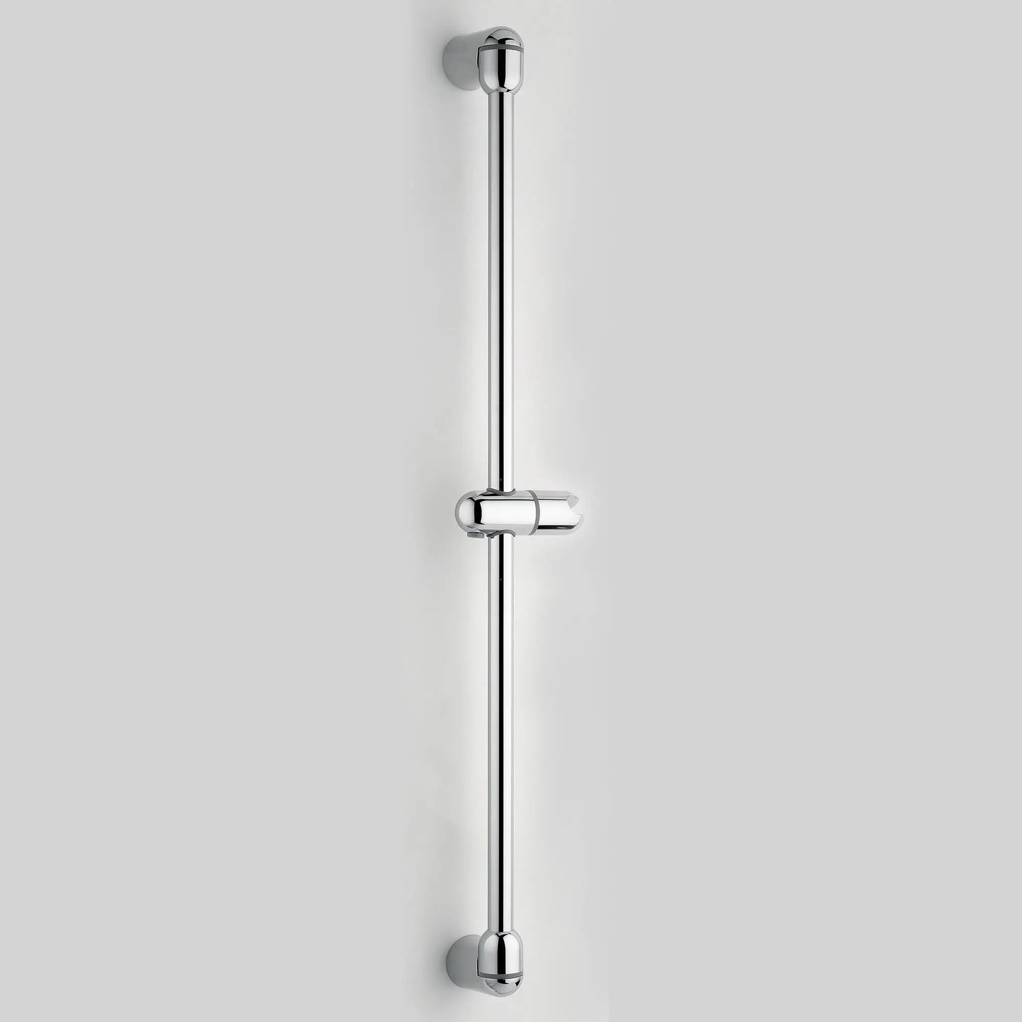 Barre coulissante de douche standard de 24 pouces // CHROME POLI // 170043_P-1660225002_02_0_CDNwebp.webp