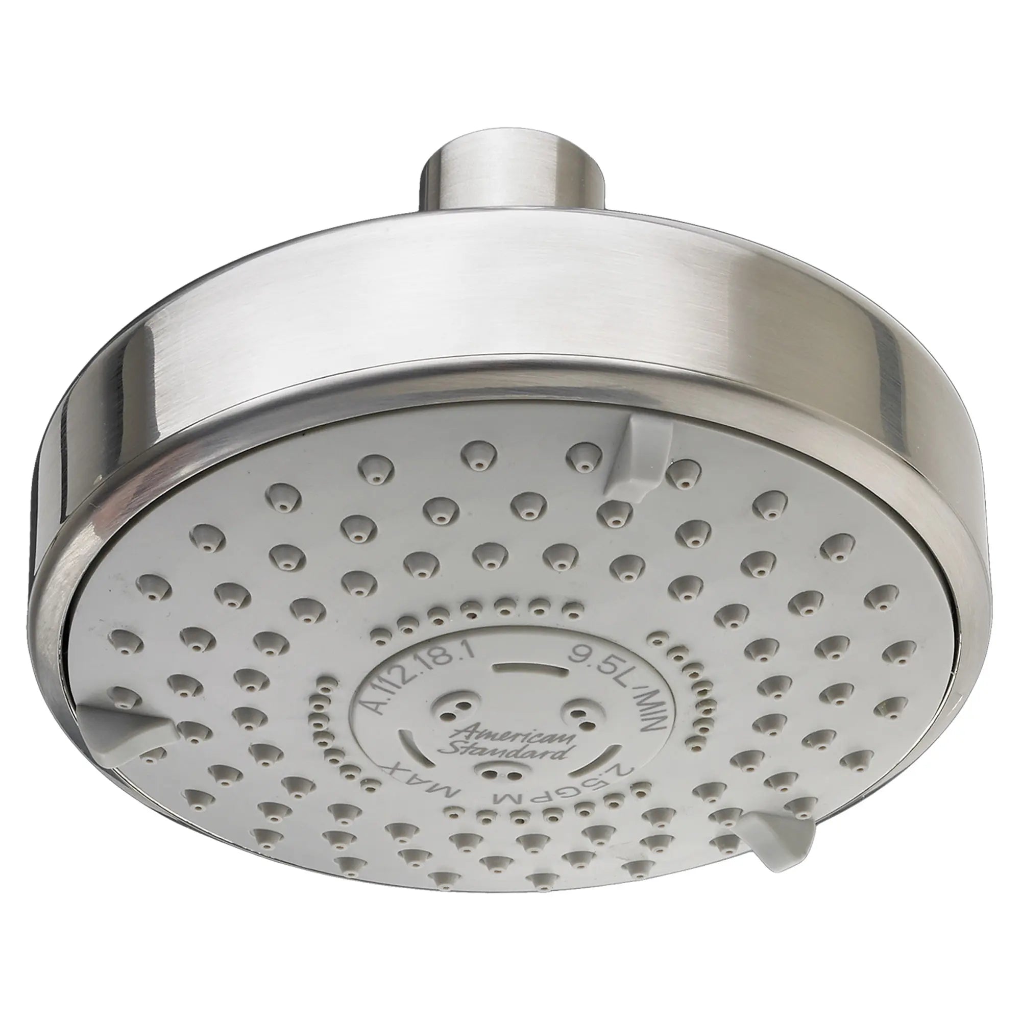 Pomme de douche 3 fonctions 4-3/4 po 2,5 gpm/9,5 L/min // BRUSHED NICKEL // 170067_P-1660650295_0_CDNwebp.webp