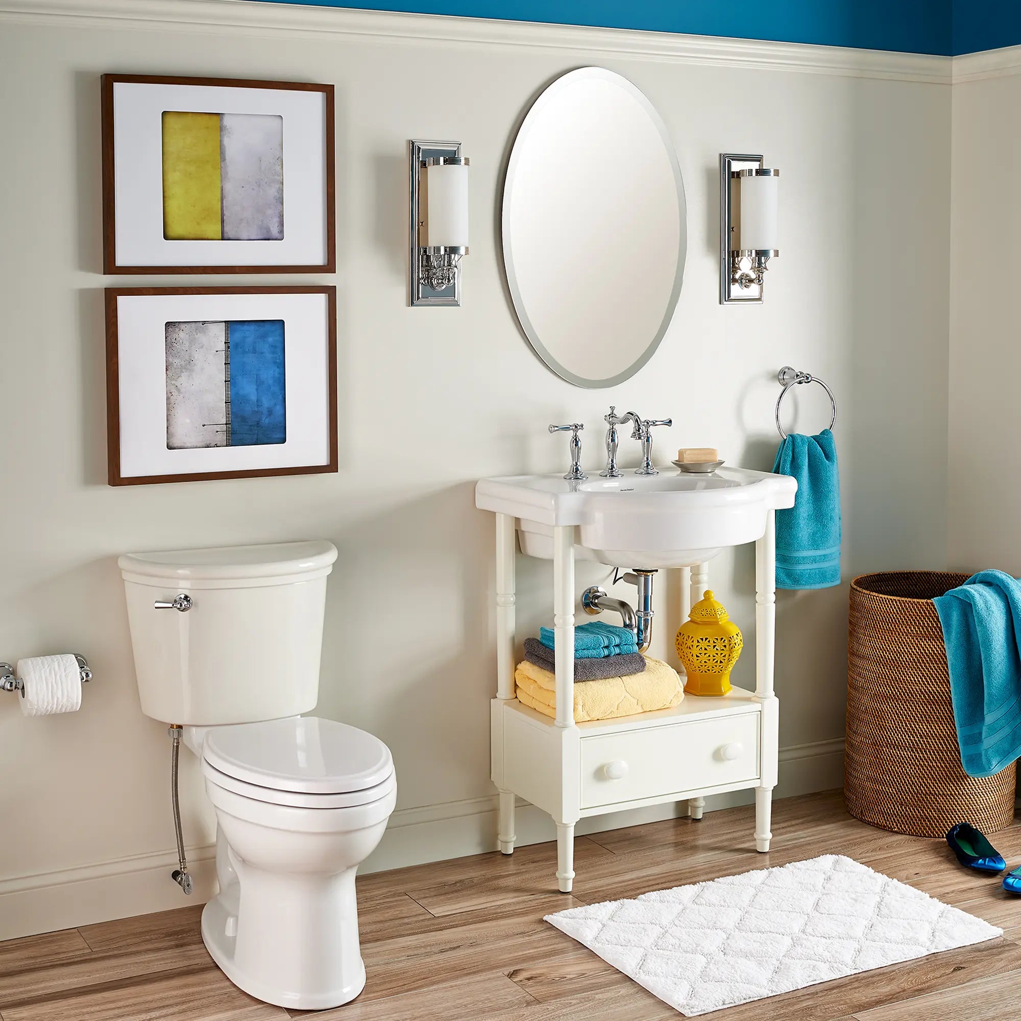 Toilette Retrospect® Champion® PRO, 2 pièces, 1,28 gpc/4,8 lpc,  à cuvette allongée à hauteur de chaise, sans siège // BLANC // 174186_212AA104.020_0_CDNwebp.webp