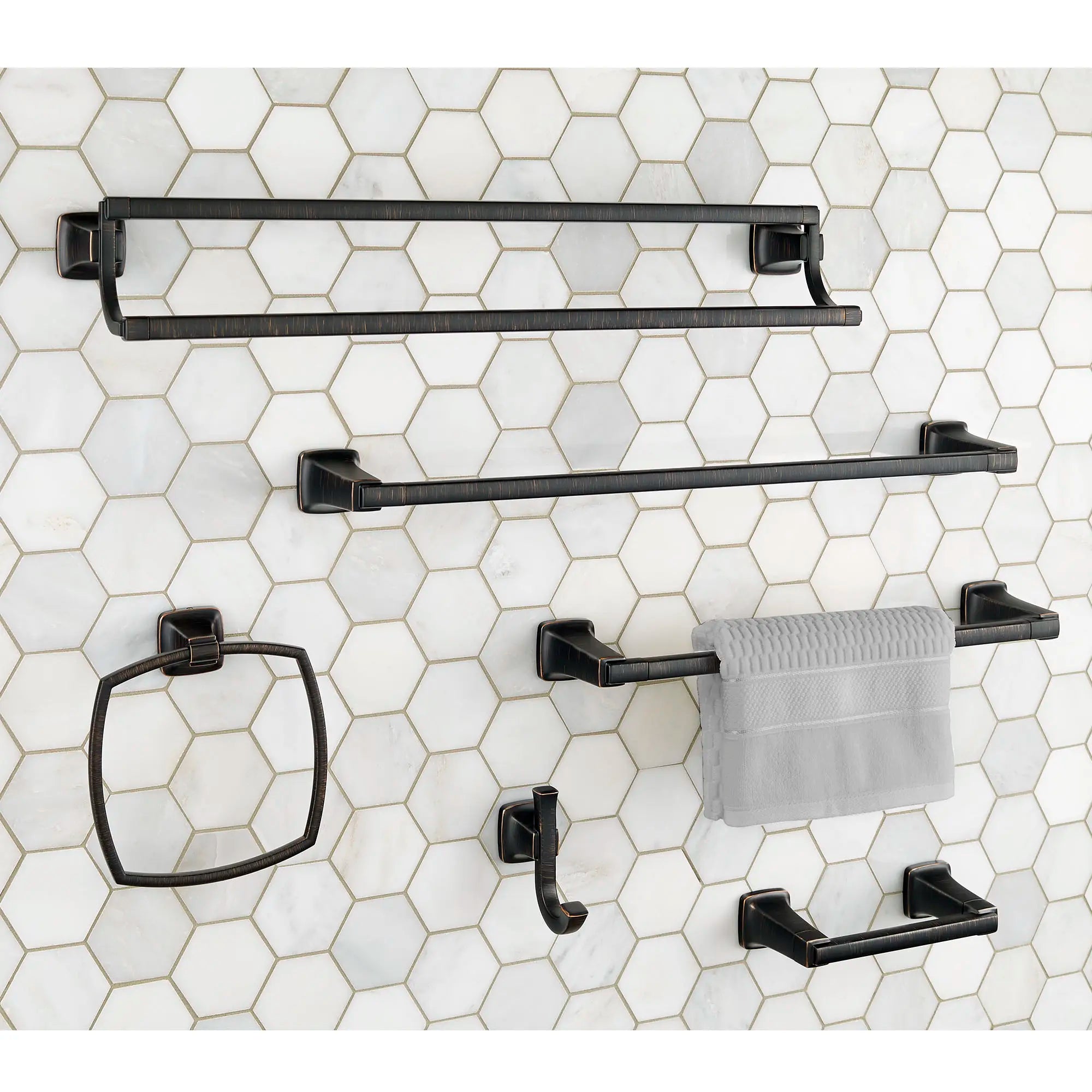 Townsend® - Anneau porte-serviette // BRONZE LEGACY // 174387_B-7353190278_0_CDNwebp.webp