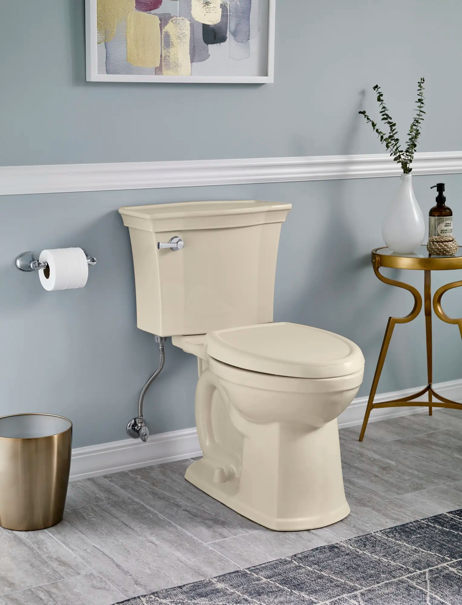 Siège et couvercle allongés à fermeture lente Cadet® 3 // OS // 175151_5350110.021_Cadet3_3Q_0_CDNwebp_e24093f3-540e-4b4e-ba5d-af4535288518.webp