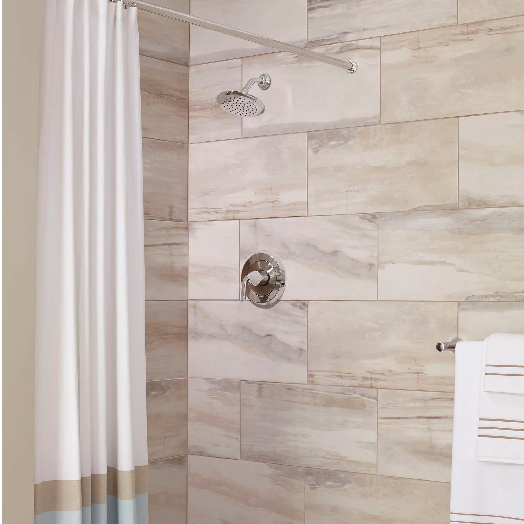 Fluent® - Kit de garniture pour robinet seul avec cartouche à pression équilibrée en double céramique et poignée à levier // CHROME POLI // 175605_B-TU186500002_0_CDNwebp.webp