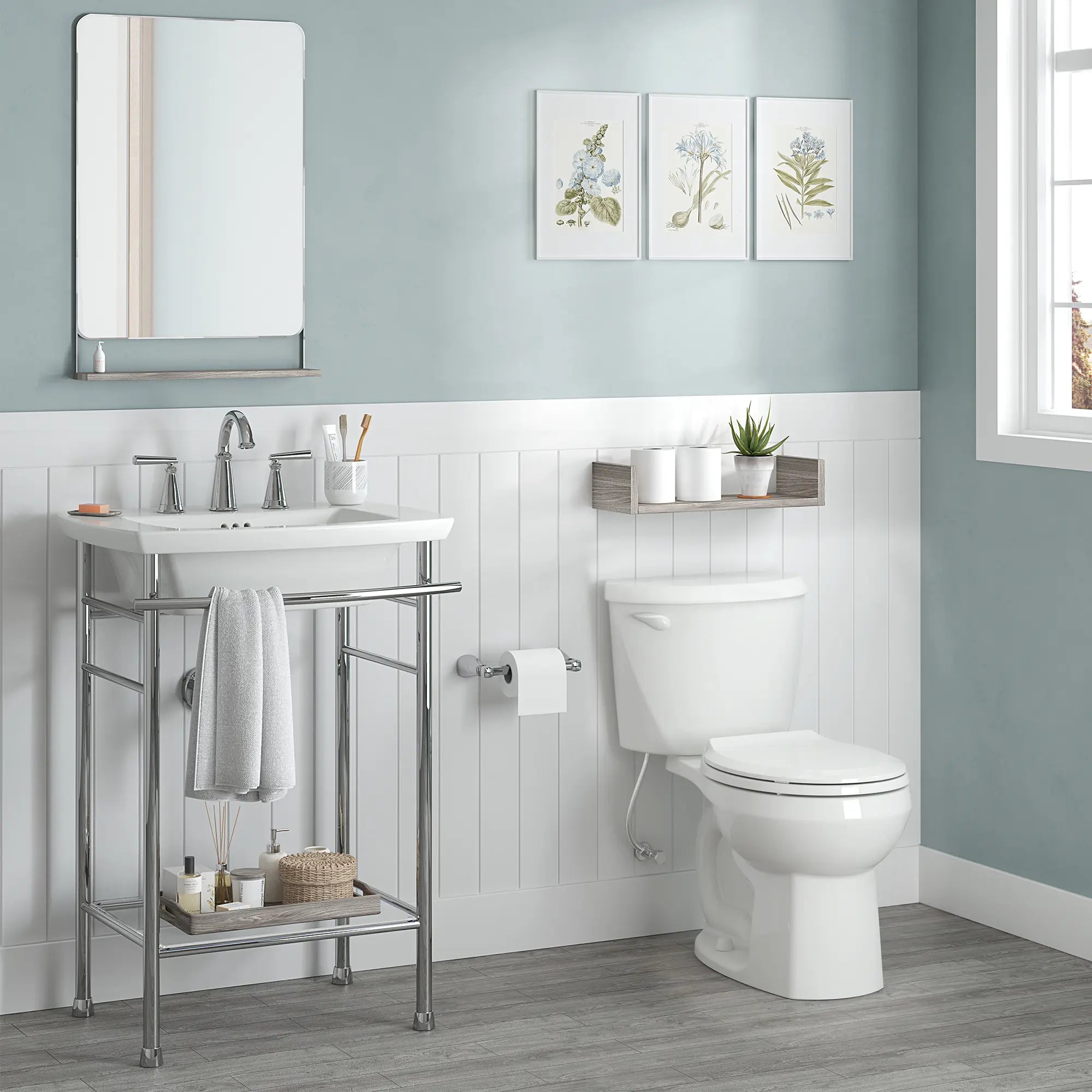 Toilette Colony®3 deux pièces, devant arrondi, hauteur standard, 6,0 l/chasse (1,6 gal/chasse), sans siège // BLANC // 248487_Colony_EnvironmentFull_250DA004.020_0001_AUGUST2024_CDNwebp.webp