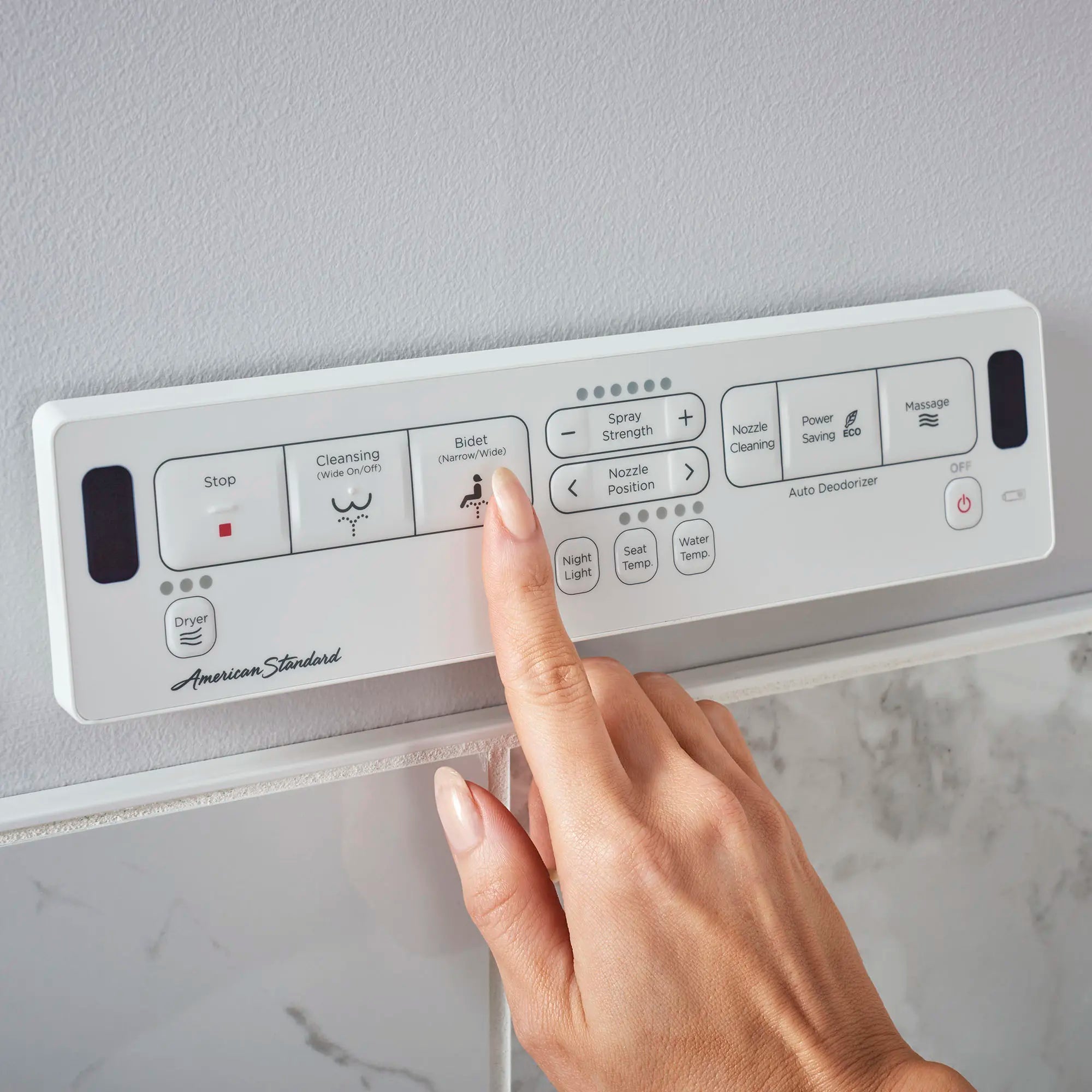 Advanced Clean 2.5 SpaLet® - siège de bidet électrique avec télécommande // BLANC // 259116_L-211AA104020_4225A104020_8012A60GRC020_4_CDNwebp.webp