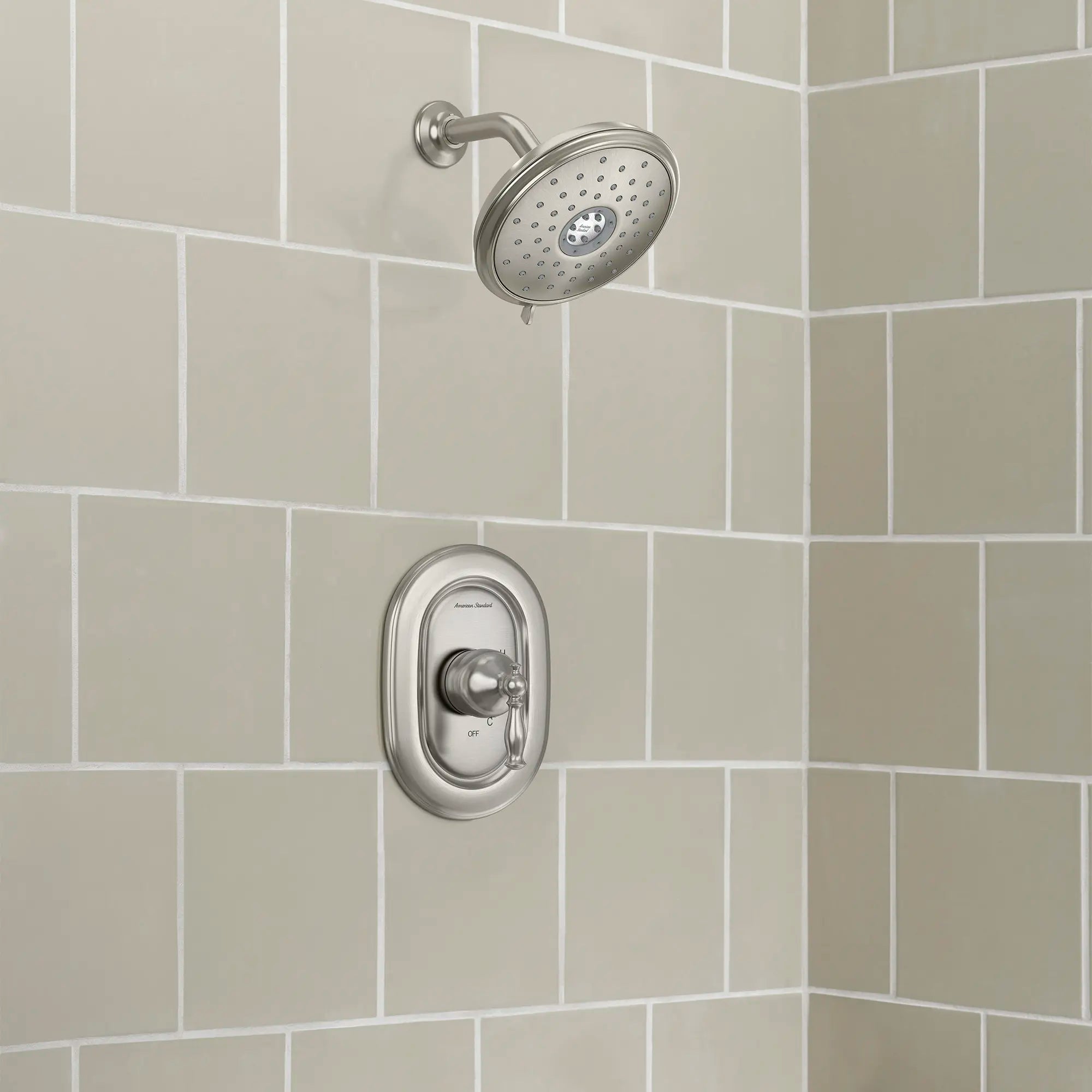 Pomme de douche fixe Spectra® de 7-1/4 po, traditionnelle, économie d'eau : 1,8 gpm/6,8 L/min  // NICKEL BROSSÉ // 262268_B-TU440507295_9138073295_0_CDNwebp.webp