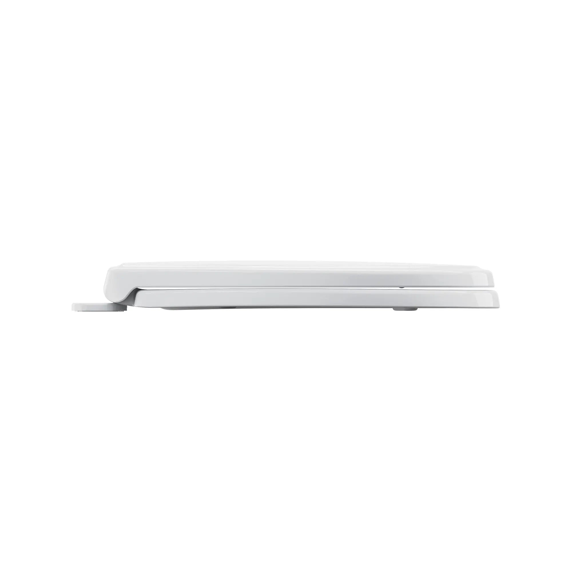 Siège pour cuvette allongée, style traditionnel à fermeture lente et détachement facile // BLANC // 266893_Traditional_SiloSide_5020A65G.020_0001_June2025_0_CDNwebp.webp