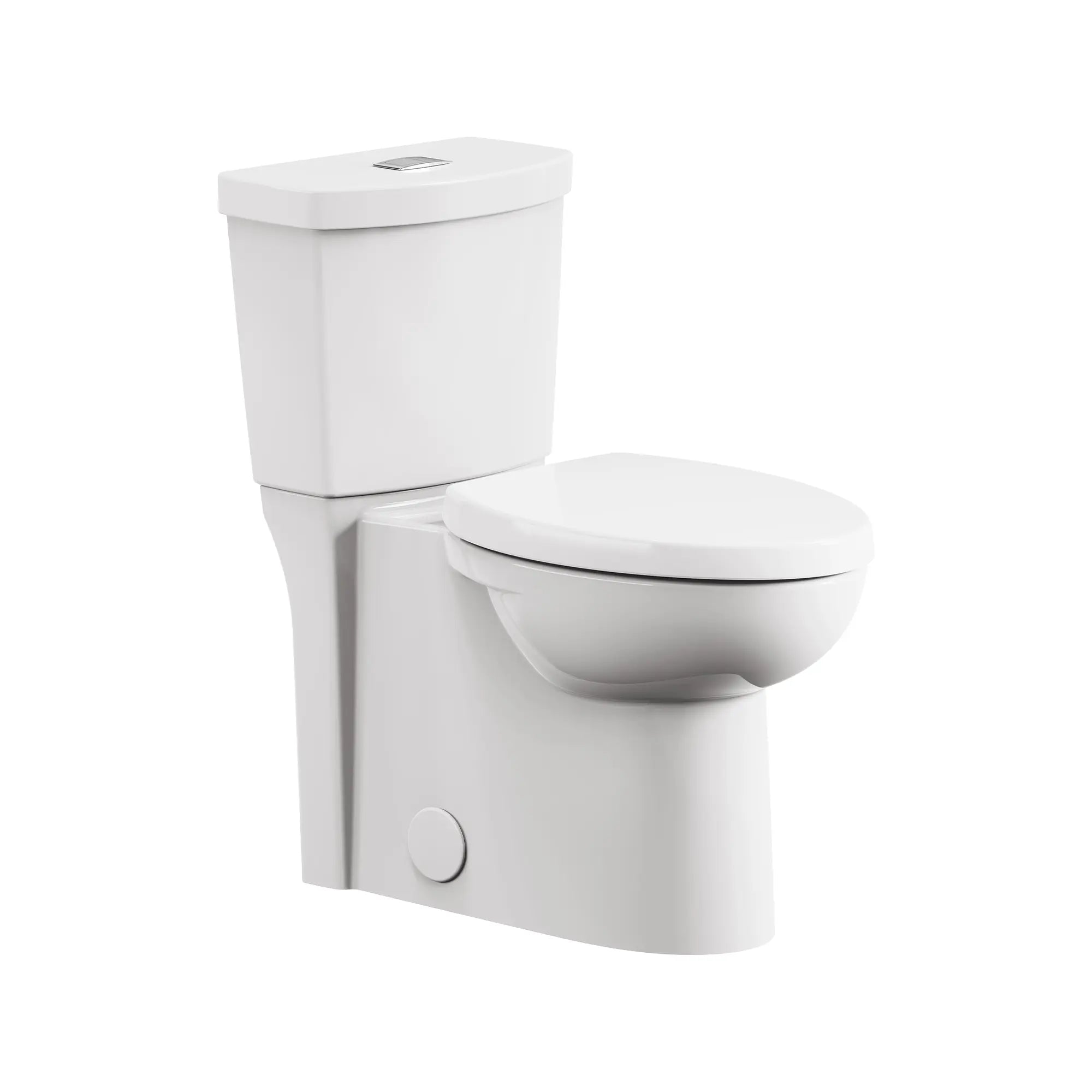 Toilette Studio® à jupe, 2 pièces, chasse double 1,6 gpc/6,0 lpc et 1,1 gpc/4,2 lpc, à cuvette allongée à hauteur de chaise avec siège // BLANC // 269427_Studio_SiloRight_2794204.020_0001_SEPTEMPER2025_0_CDNwebp.webp