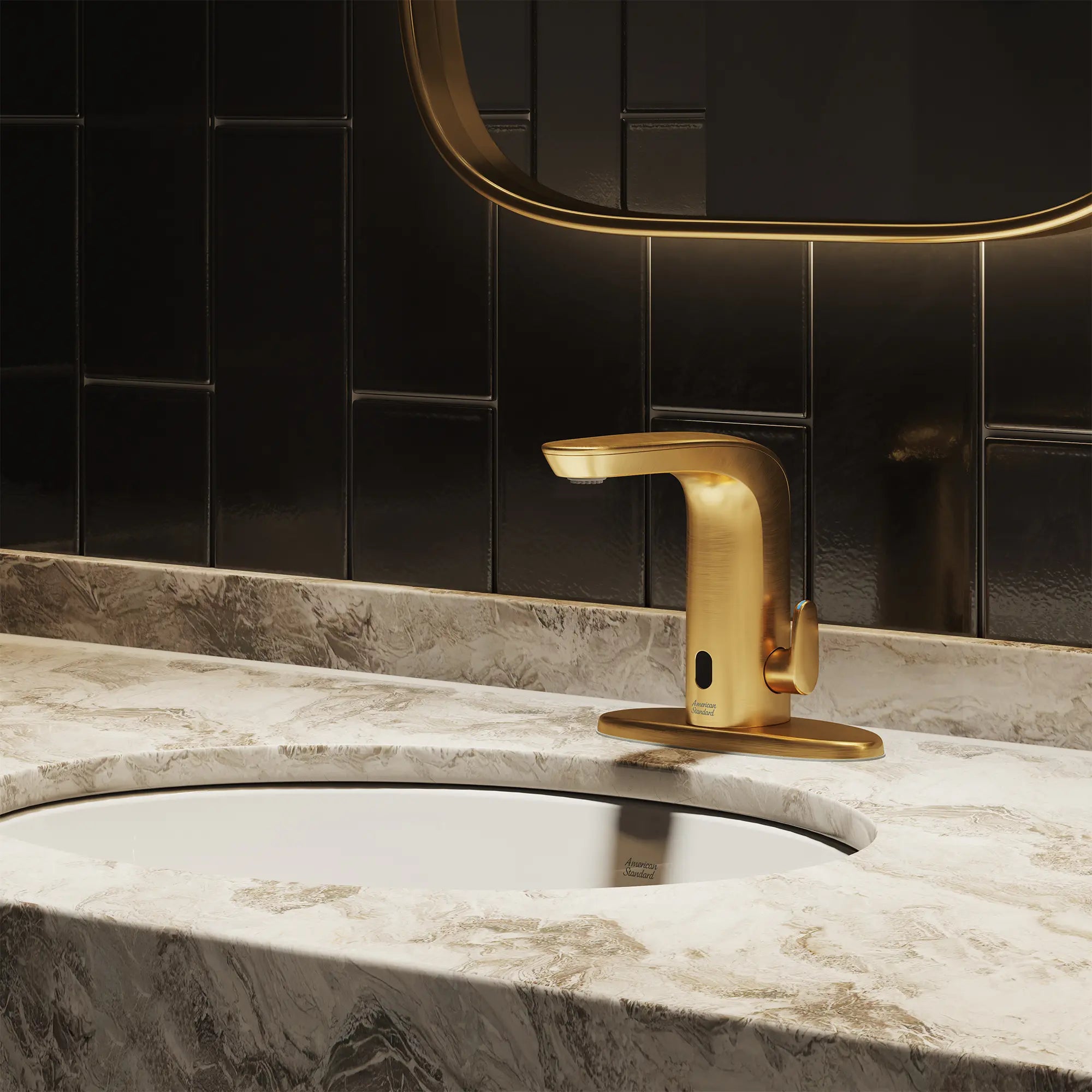 NextGen Selectronic® -  robinet sans contact, modèle de base et mitigeur sur plan, 0,5 gpm/1,9 L/min // AUBE FRAÎCHE BROSSÉ // 269921_NextGen_EnvironmentCloseUp_706B205.GN0_0003_JULY2025_0_CDNwebp.webp