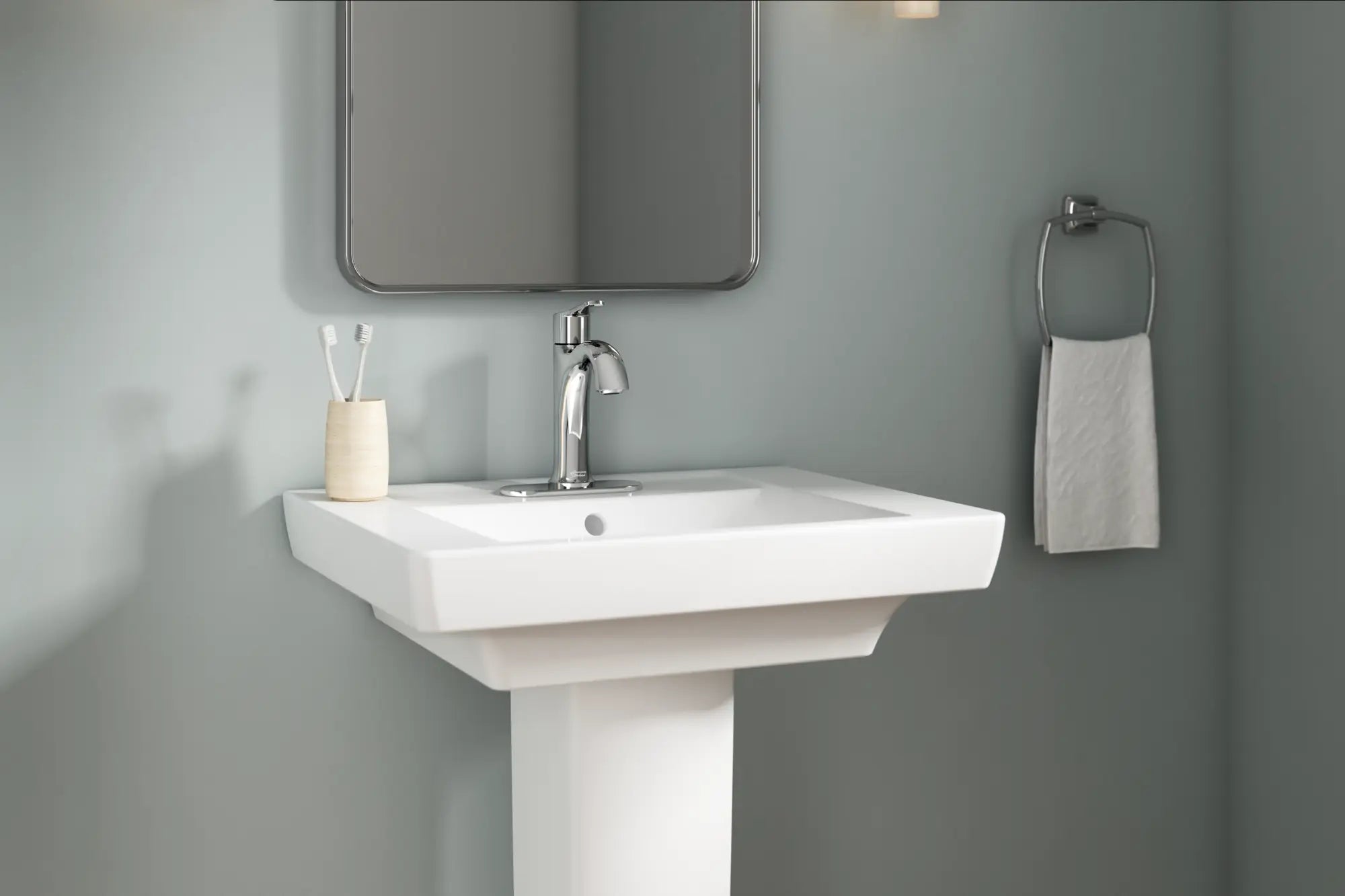 Robinet de salle de bain monotrou Corsham 1,2 gpm/4,5 L/min avec poignée à levier // CHROME POLI // 61097_7428101.002_Close_up_0_CDNwebp.webp