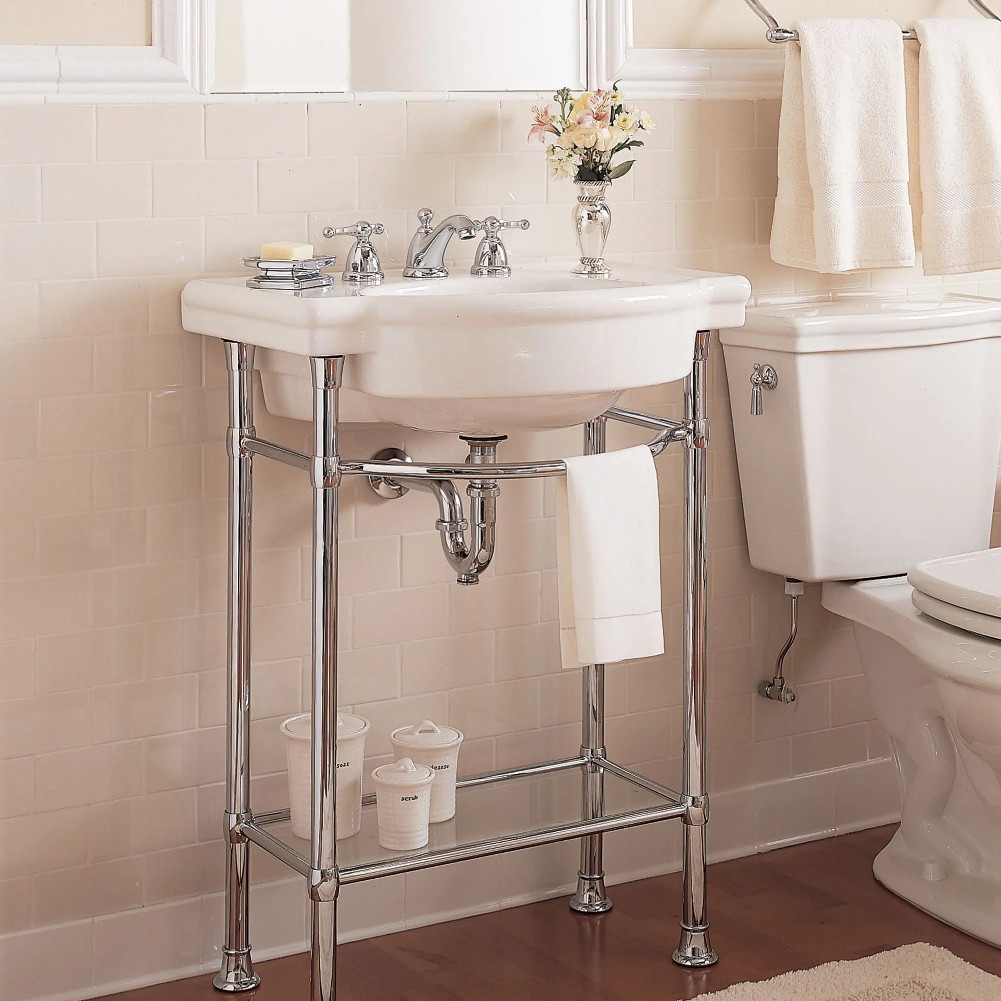 Lavabo sur colonne Retrospect® 8 po // BLANC // 67117_B-0282008020_02_CDNwebp.webp