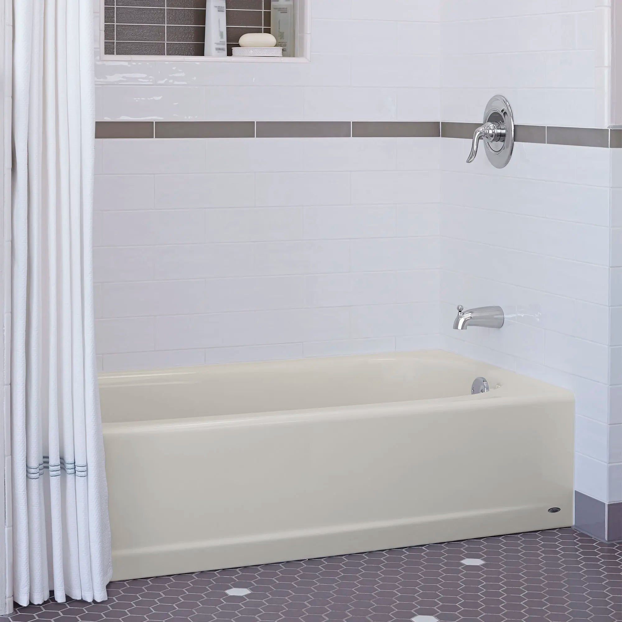 Baignoire Princeton® Americast® 60 x 30 po avec tablier intégré et renvoi à droite // LIN // 70342_B-2391202222_CDNwebp.webp