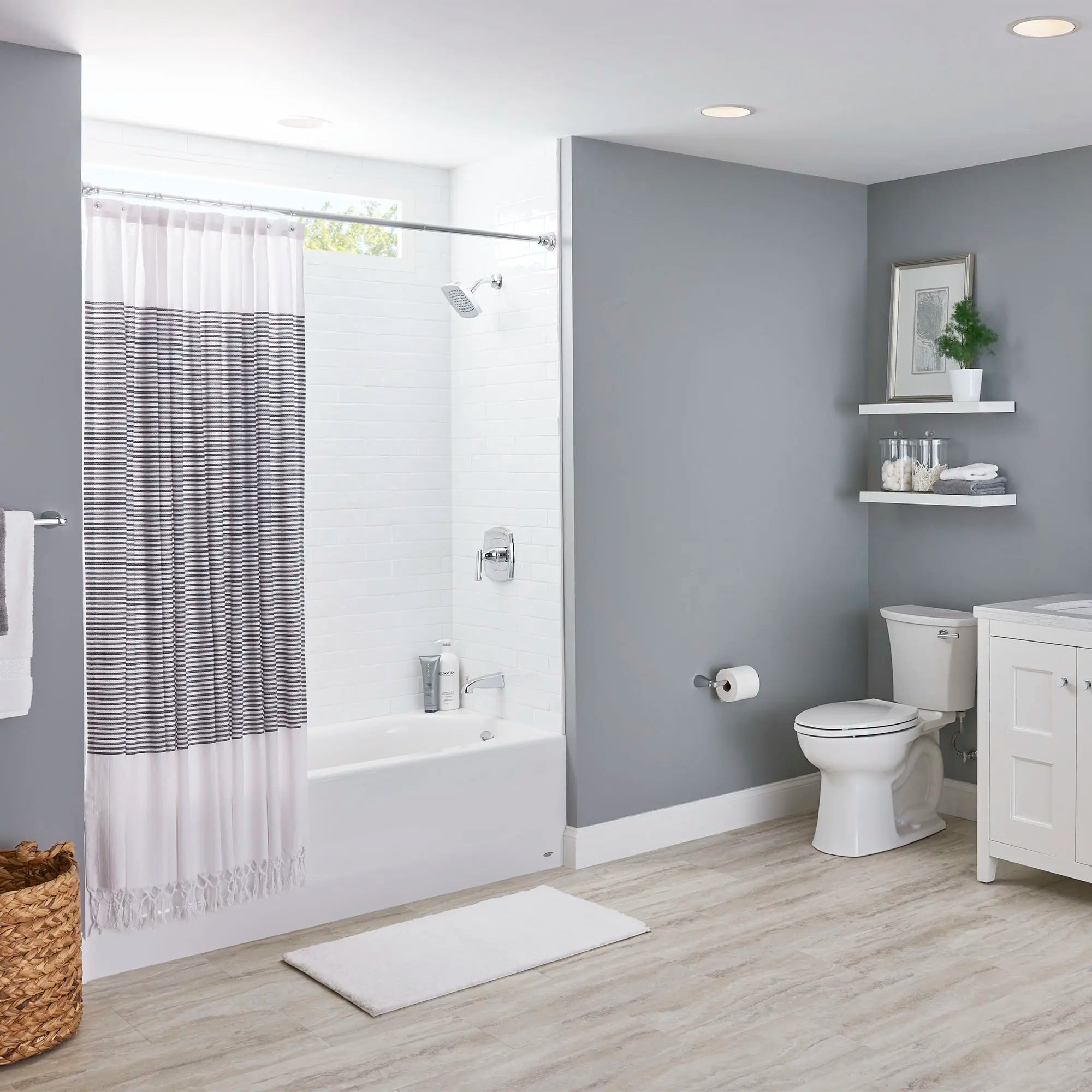 Baignoire Princeton® Americast® 60 x 30 po avec tablier intégré plomberie hors-sol et renvoi à droite // BLANC // 70354_B-2393202020_CDNwebp.webp