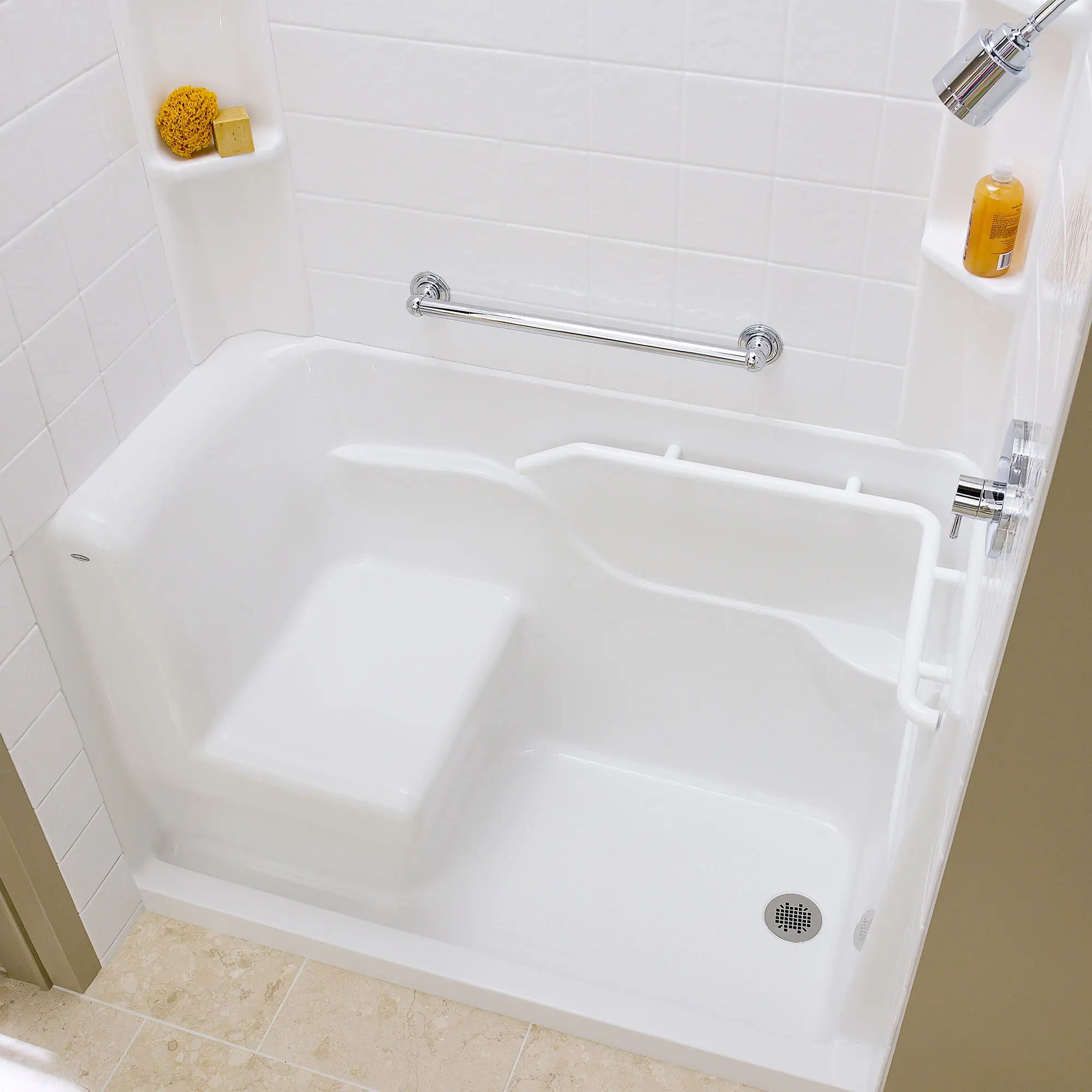 Cabine de douche en acrylique de 30 x 60 pouces– Vidange à droite // BLANC // 71840_B-3060SHR020_CDNwebp.webp