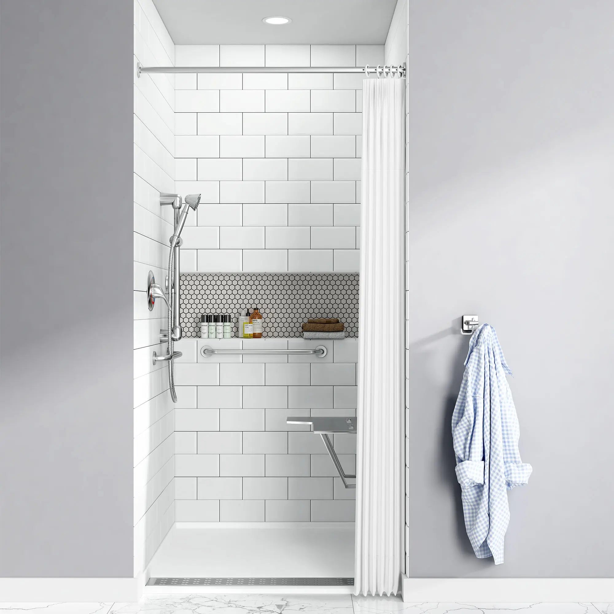 Base de douche Townsend® 38 x 38 po, à seuil unique, conforme à l'ADA et drain central // BLANC DOUX // 72356_B-3838AMFCOL218_CDNwebp_79f934c4-7a2e-41a4-9f99-a4cd16005f70.webp