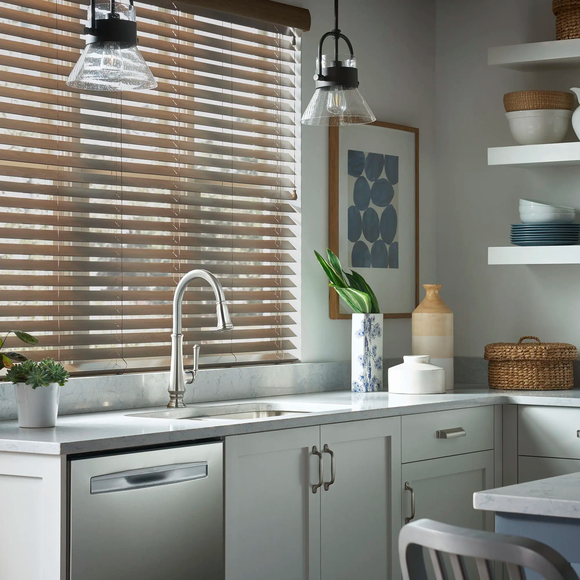 Robinet de cuisine rétractable Delancey® à un seul levier, à jet double, 1,5 gpm (5,7 L/min) // INOX // 72587_B-4279300075_2_CDNwebp.webp