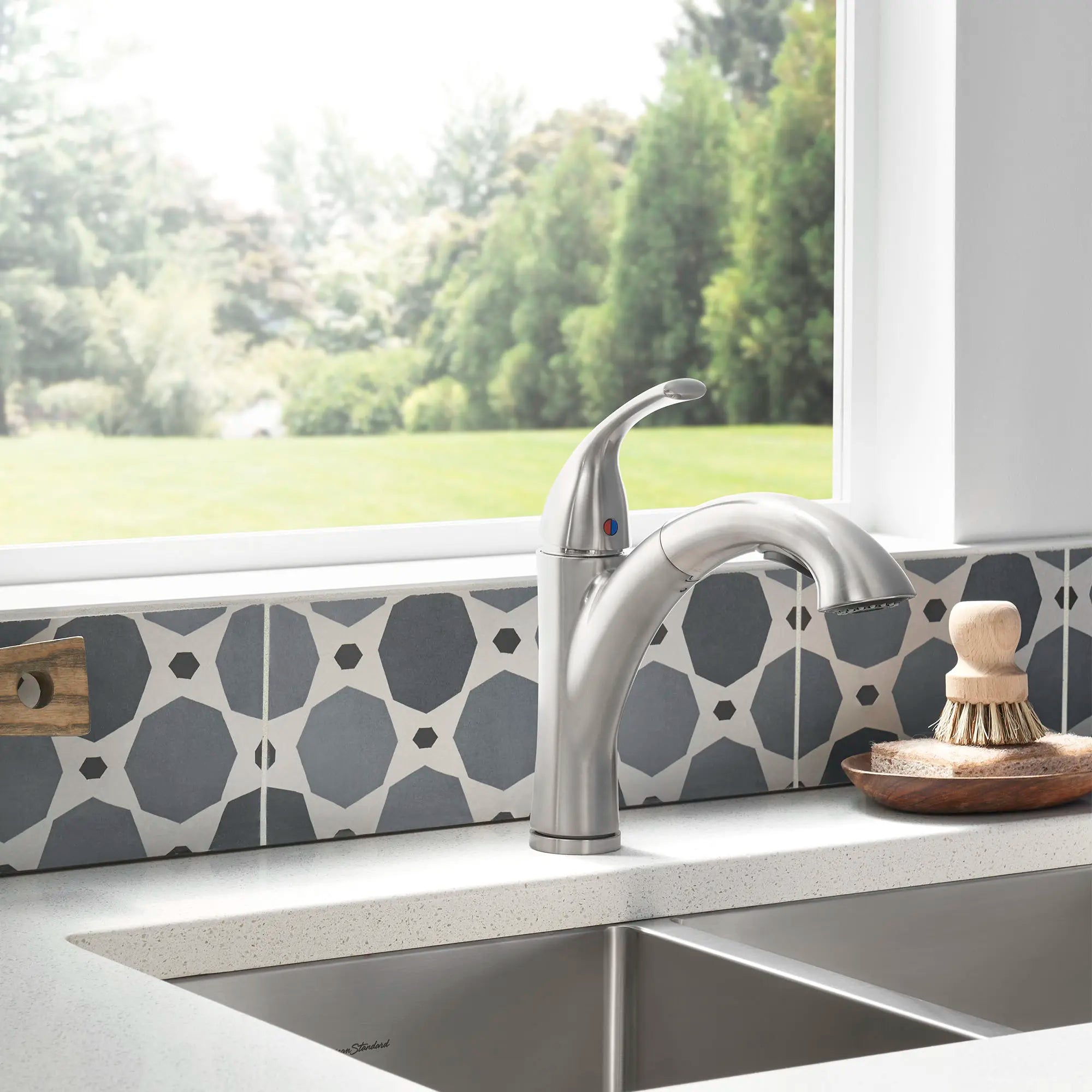 Évier de cuisine Pekoe® en acier inoxydable à cuve double, à montage sous plan, 29 x 18 po // INOX // 72699_B-4433100075_18DB9291800075_1_CDNwebp.webp