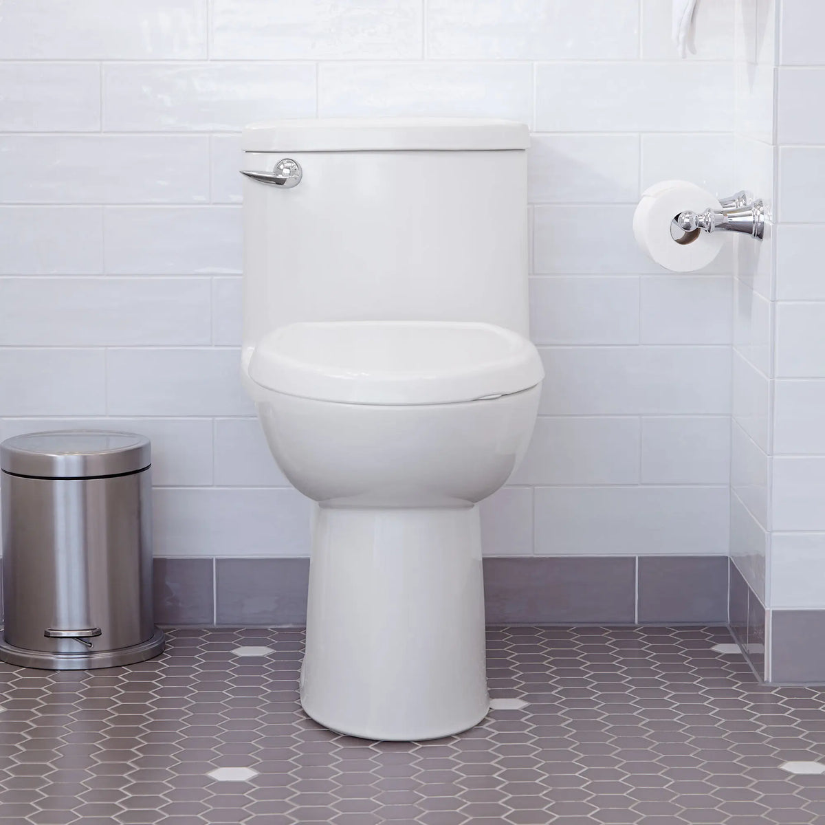 Siège et couvercle allongés à fermeture lente Cadet 3 // BLANC // 74408_B-5350110020_02_CDNwebp.webp