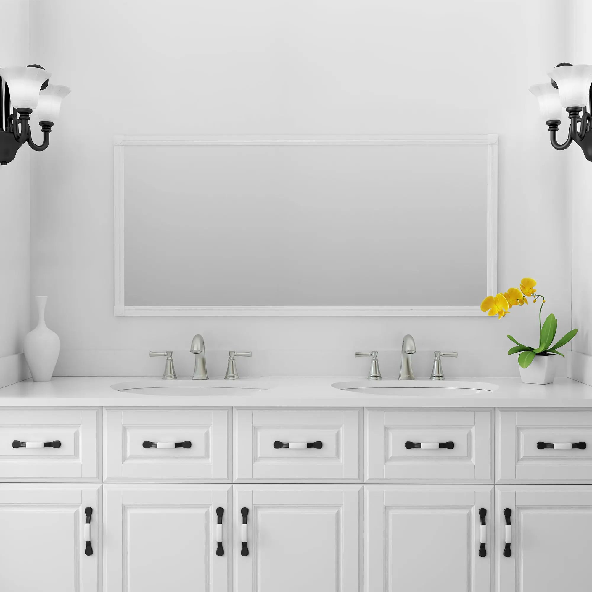 Robinet de salle de bain Chancellor à grand écartement de 8 po, 1,2 gpm/4,5 L/min avec 2 poignées à levier // BRUSHED NICKEL // 75724_B-7022801295_1_CDNwebp.webp