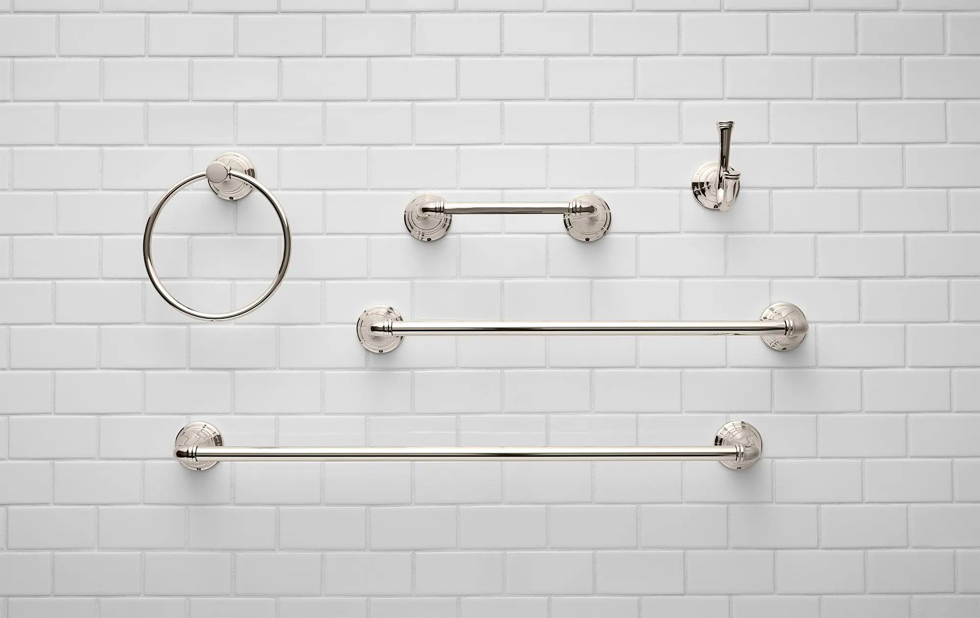 Delancey® - Porte-serviettes de 24 po // 24 IN / NICKEL POLI // 76083_B-7052190013_7052230013_7052210013_7052018013_7052024013_CDNwebp_16bb6946-9ecd-4175-b6a8-42b2d17207d1.webp