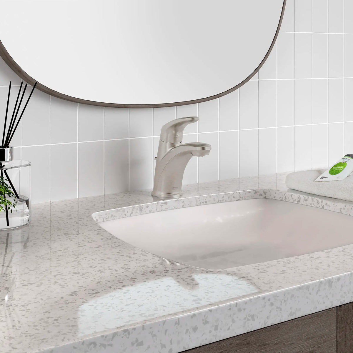 Colony® PRO - Robinet de salle de bain monotrou à poignée unique 1,2 gpm/4,5 L/min avec poignée à levier // NICKEL BROSSÉ // 76383_B-7075100295_3_CDNwebp.webp