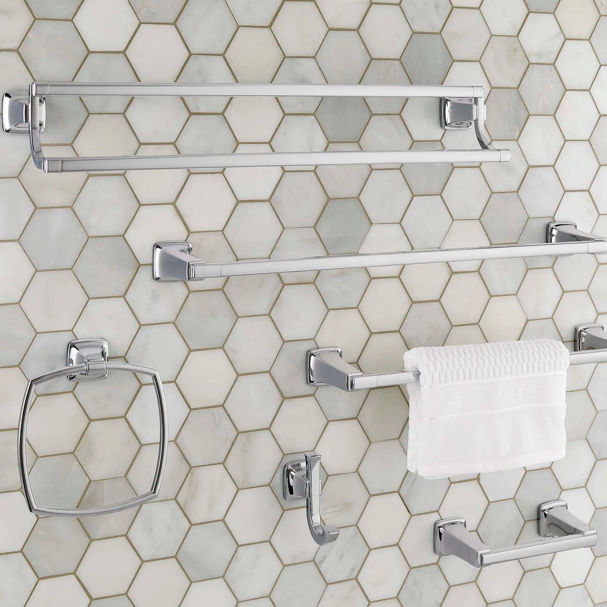 Townsend® - Porte-serviettes de 24 po // 24 IN / CHROME POLI // 77700_B-7353024.002_CDNwebp.webp