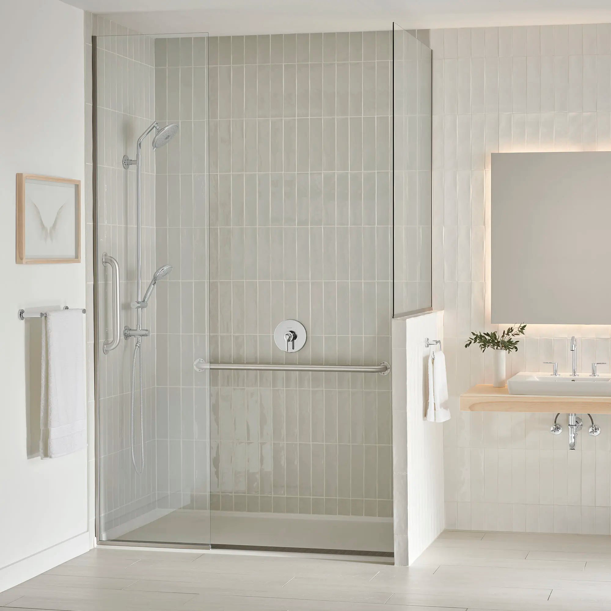 Ensemble de douchette Spectra® Versa®, 36 pouces, à 4 fonctions, 1,8 gpm/6,8 L/min // CHROME POLI // 81857_B-9038824002_7105801002_CDNwebp.webp