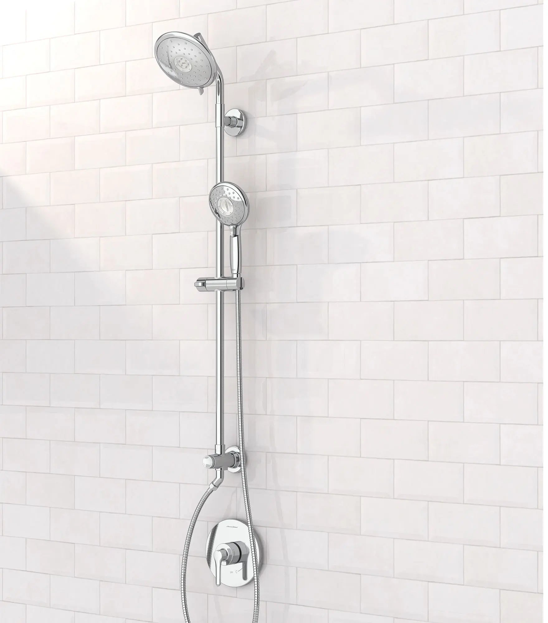 Système de douche Spectra® Versa®, 24 pouces, à 4 fonctions, 1,8 gpm/6,8 L/min avec pomme de douche à effet pluie // CHROME POLI // 81877_B-9038834002_CDNwebp.webp