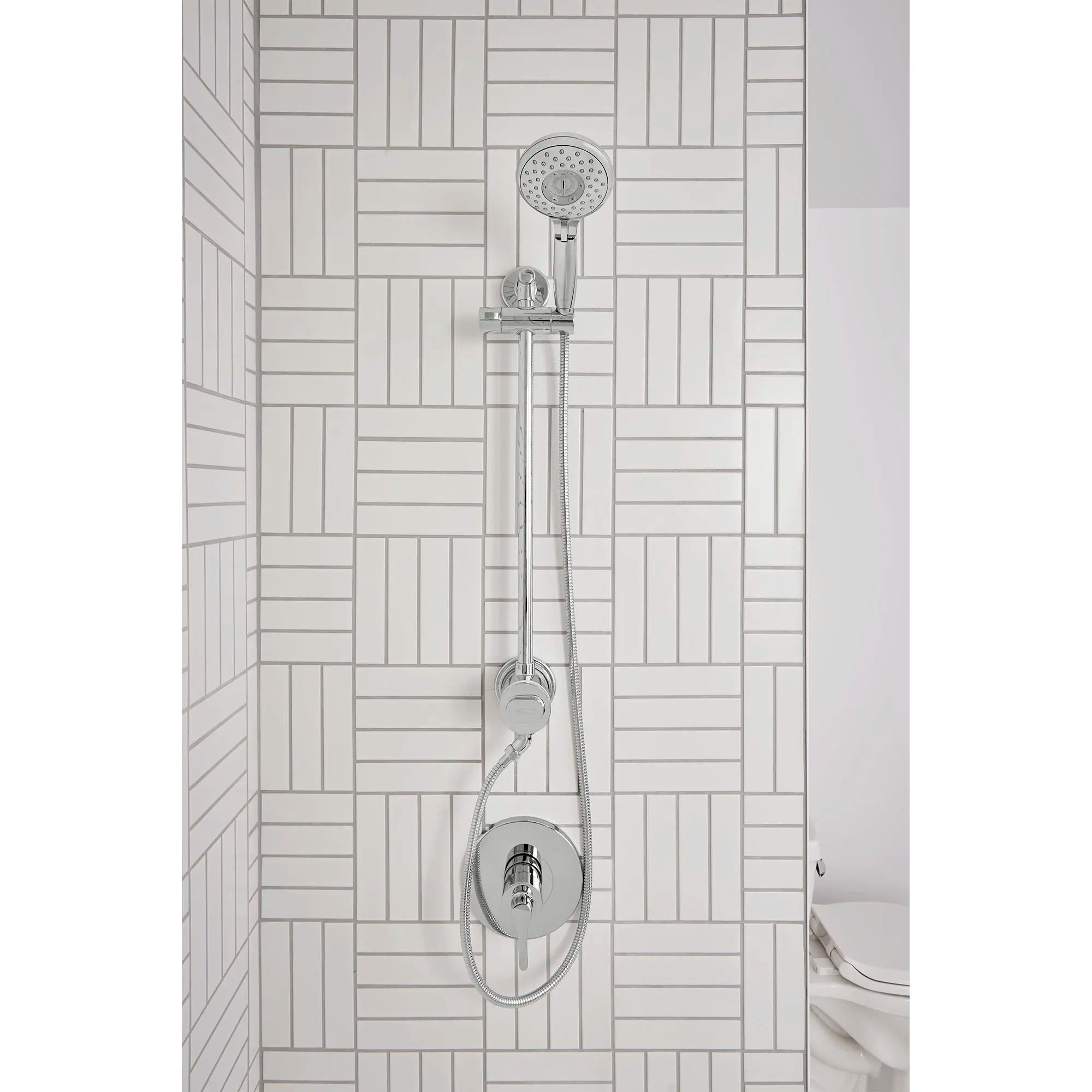 Spectra® - système de rail pour douchette à 4 jets filtrés // CHROME POLI // 82364_B-9238759002_3_CDNwebp.webp