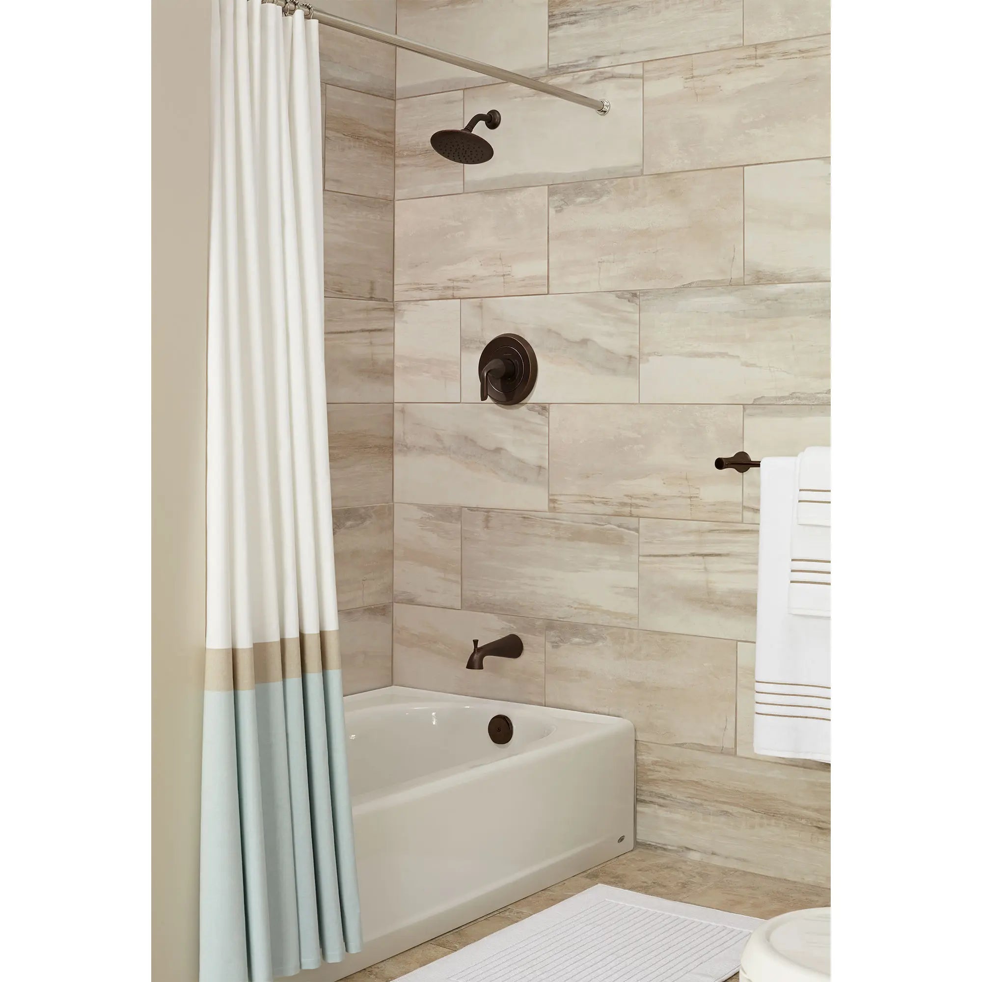 Fluent® 2.5 GPM baignoire and Garniture de douche Kit avec poignée à levier // BRONZE HUILÉ // 86997_B-T186502224_CDNwebp.webp