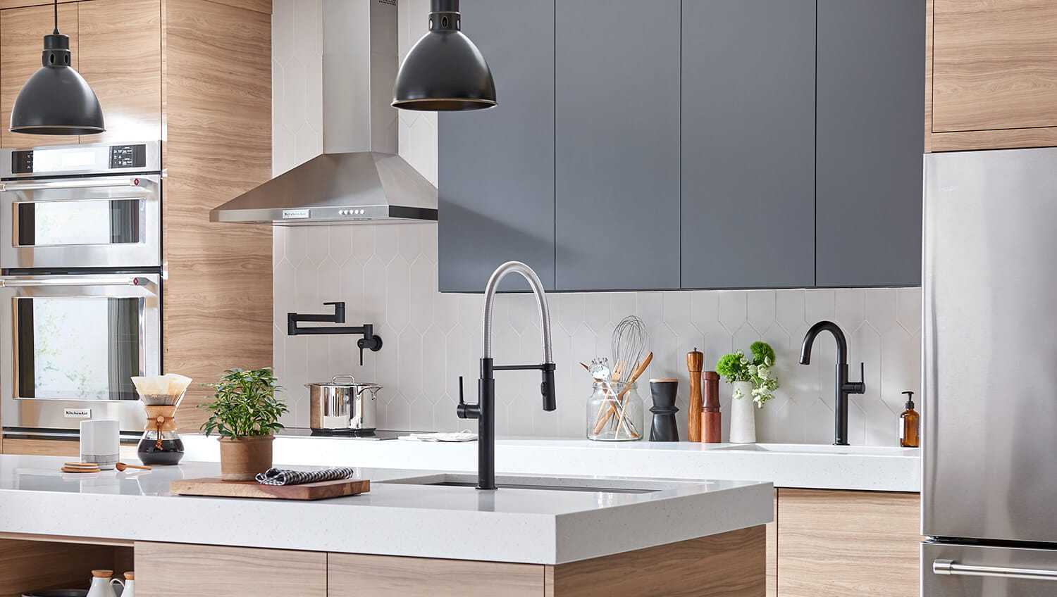 Banner overlay image